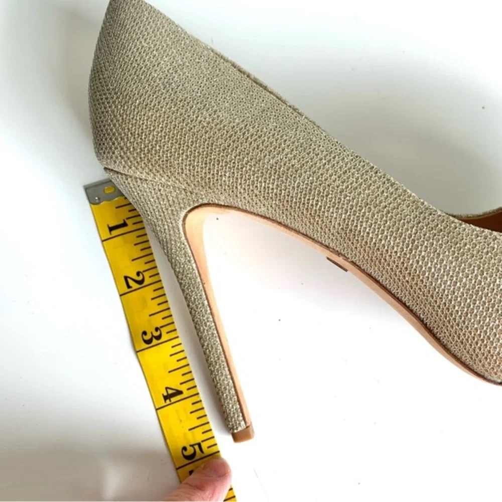 Badgley Mischka Gold glittery formal platform pumps size 10. Ponderosa model. - Picture 5 of 12
